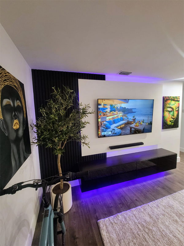 Entertainment Center, Lantana FL